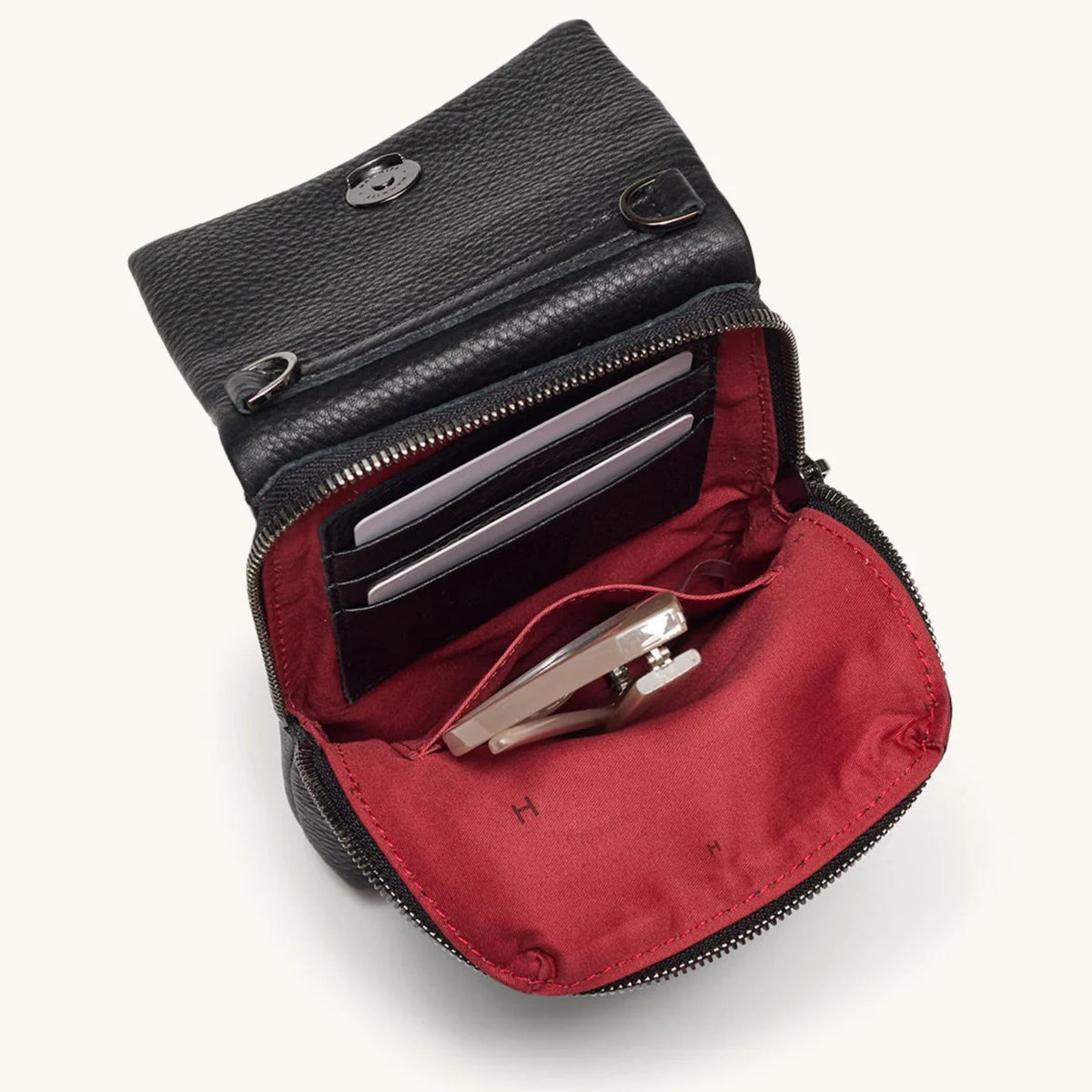 Hammitt VIP Mobile interior with card slots and red lining